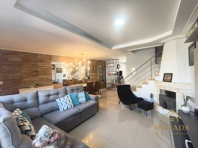 Casa para Venda em Porto Alegre - 3