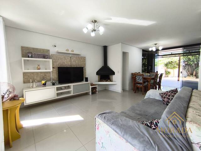 Casa para Venda em Porto Alegre - 5