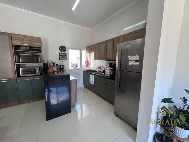 Casa para Venda em Porto Alegre - 3