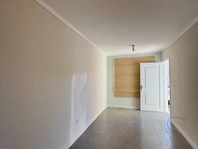 #270 - Casa para Venda em Porto Alegre - RS - 2