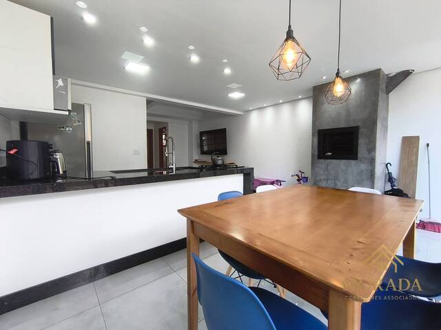 Casa para Venda em Porto Alegre - 5
