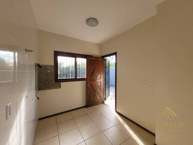 Casa para Venda em Porto Alegre - 5