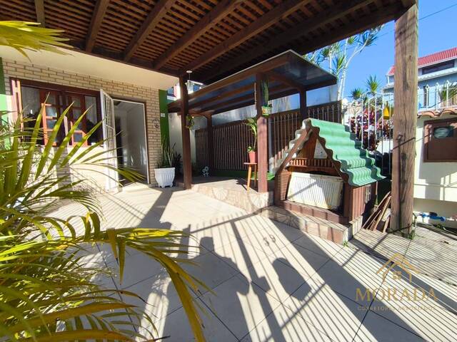 Casa para Venda em Porto Alegre - 3