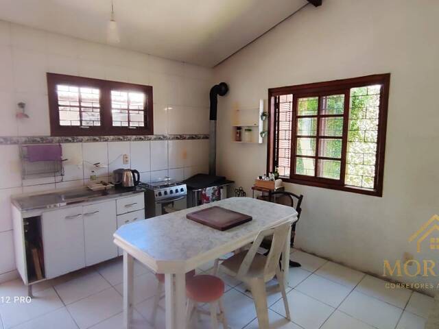 Casa para Venda em Porto Alegre - 4