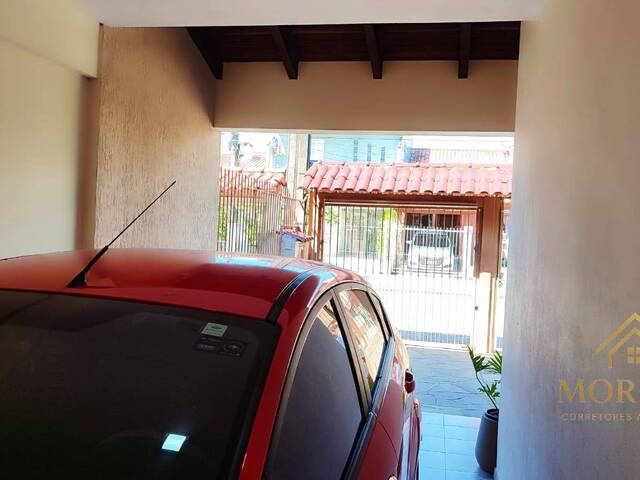 Casa para Venda em Porto Alegre - 3