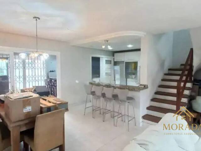 Casa para Venda em Porto Alegre - 5