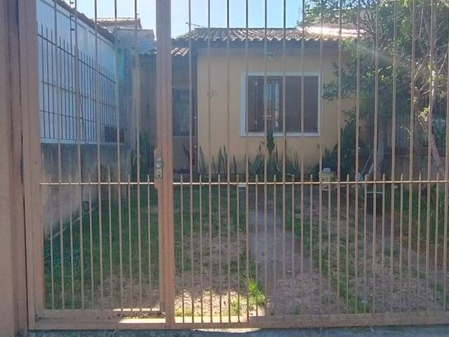 #585 - Casa para Venda em Porto Alegre - RS