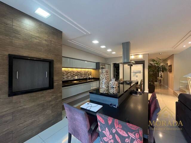 Casa para Venda em Porto Alegre - 5