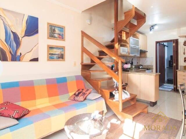 Casa para Venda em Porto Alegre - 4