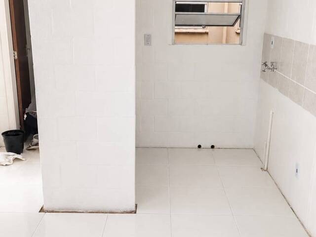 #611 - Apartamento para Venda em Porto Alegre - RS - 2